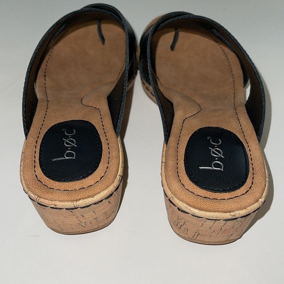 b.o.c. sandals wedge toe-loop black size 9 NWT - Picture 13 of 15